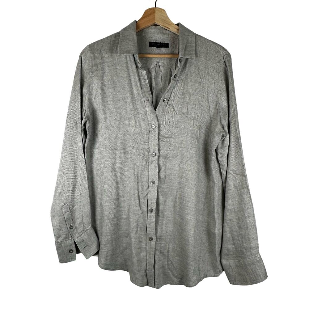 Banana Republic Women's‎ Gray Long Sleeve Button Down Shirt Size M